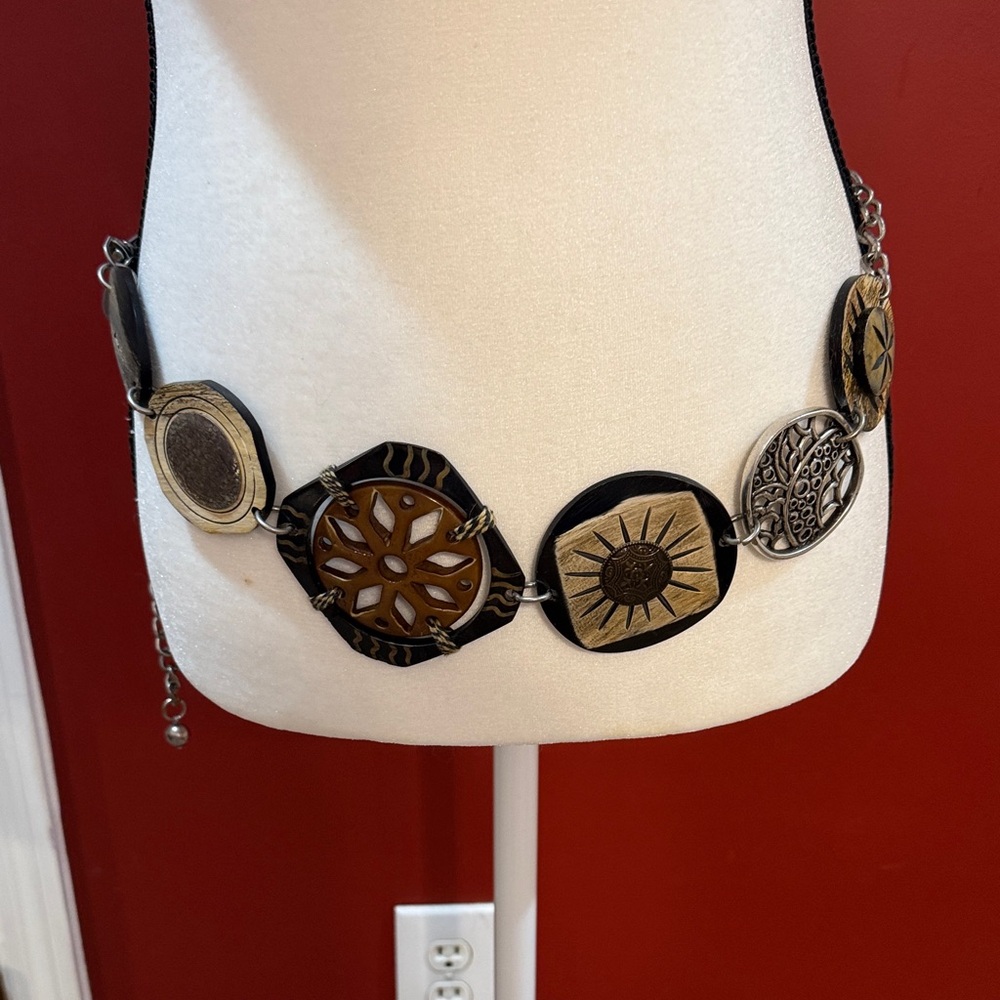 Chico’s Vintage Style Belt